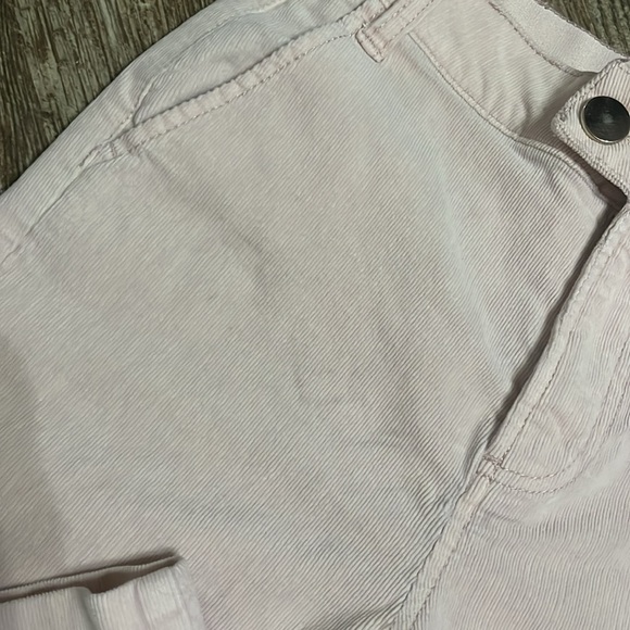 🩷 High-Rise Light Pink Corduroy Pants with Assymetrical Waist Button Detail - Picture 4 of 6